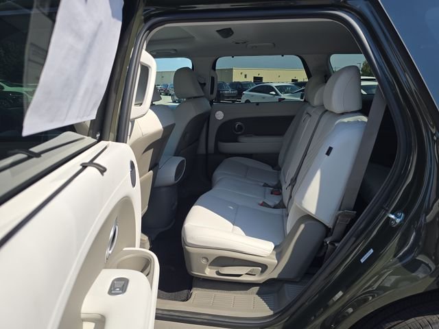 New 2027 Green Hyundai SEL Premium image 14