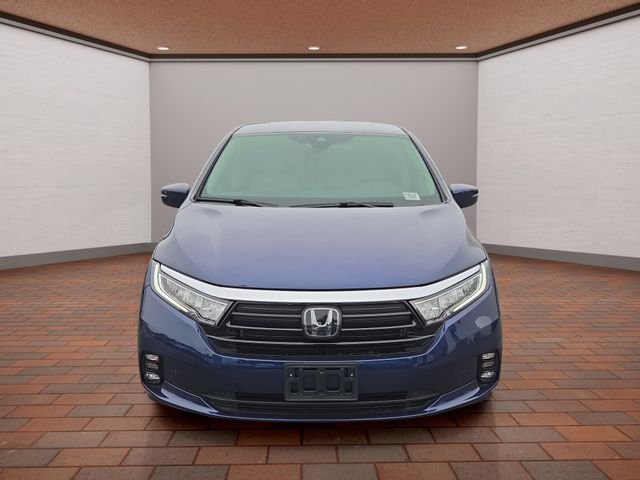 Used 2023 Obsidian Blue Pearl Honda Touring image 29