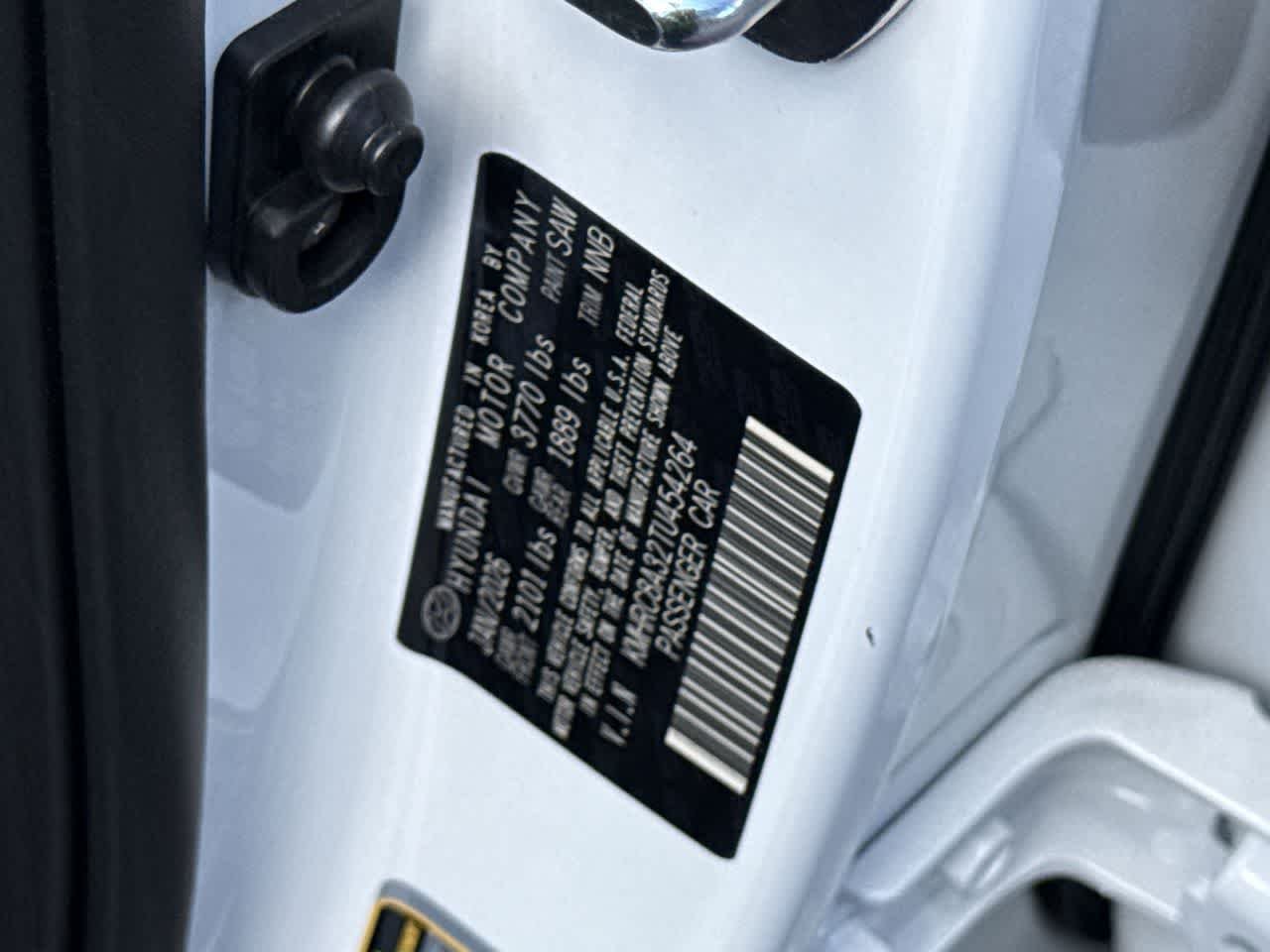 New 2026 Lunar White Hyundai SEL image 29