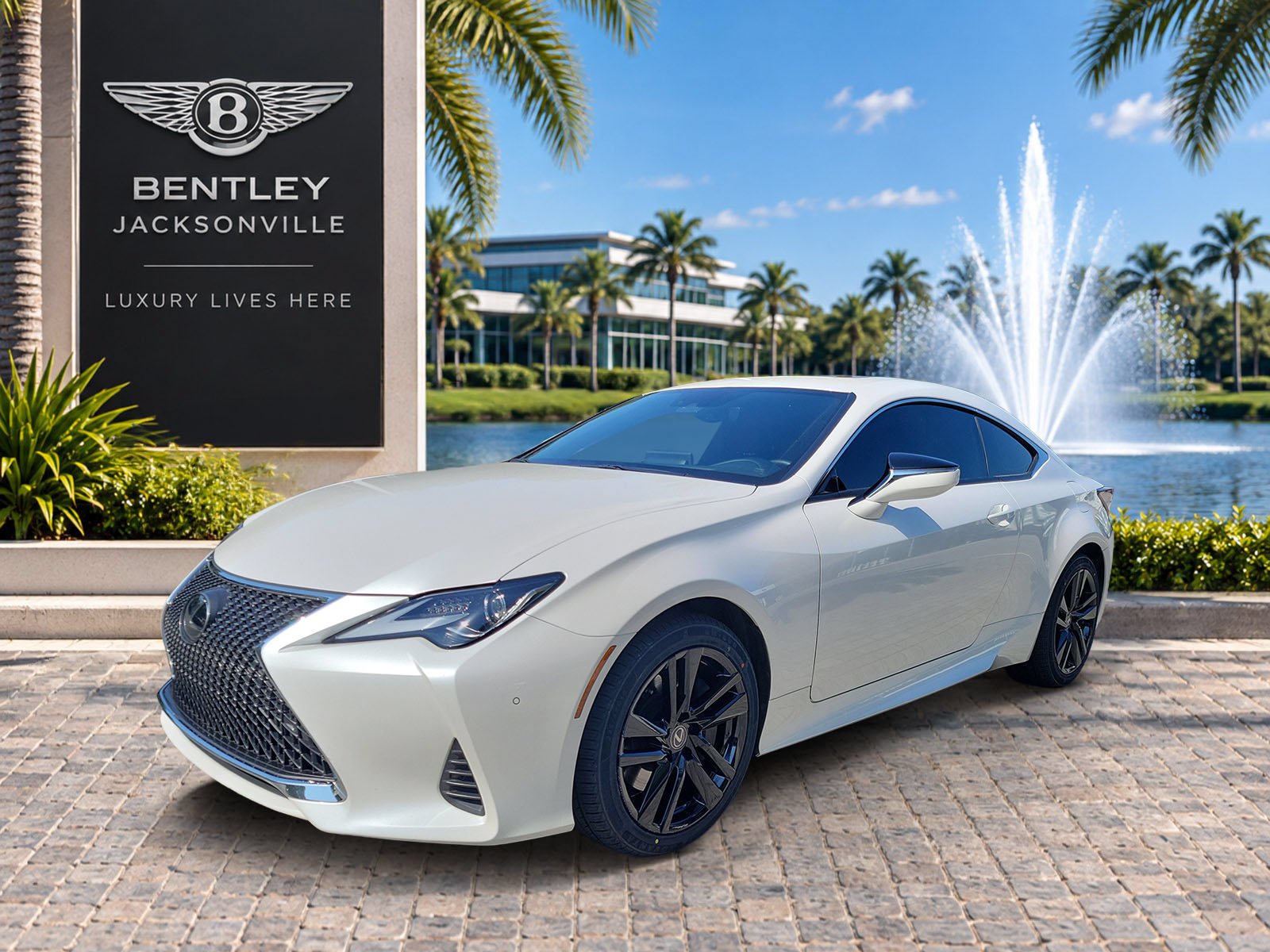 2024 Lexus RC 300 - Photo 6