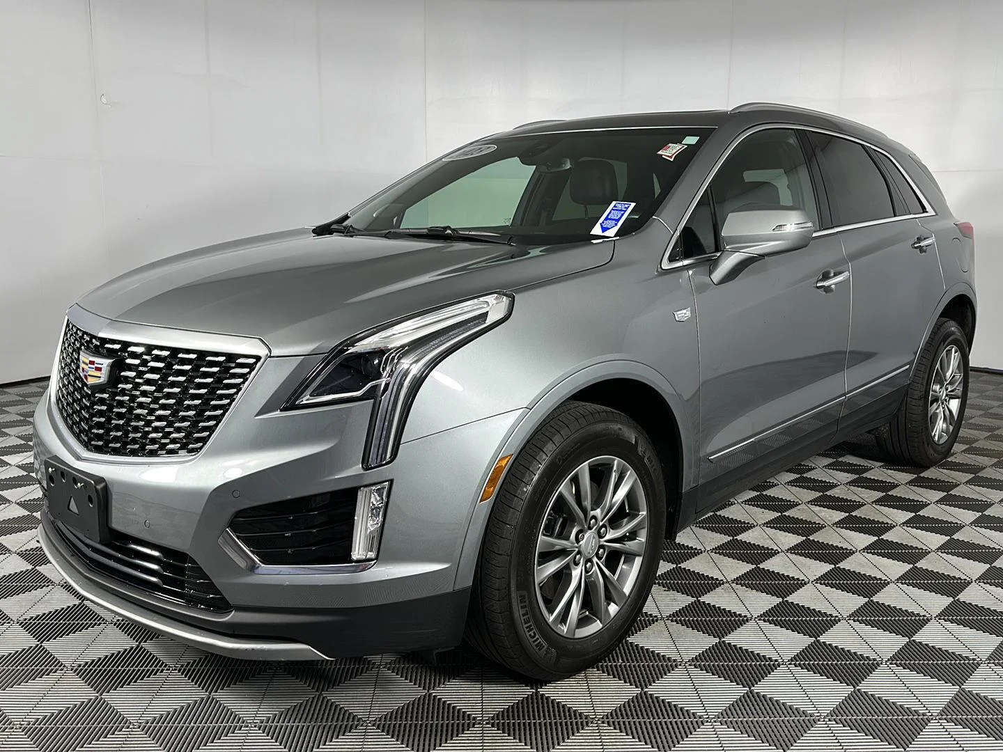Used 2023 Argent Silver Metallic Cadillac AWD Premium Luxury image 3