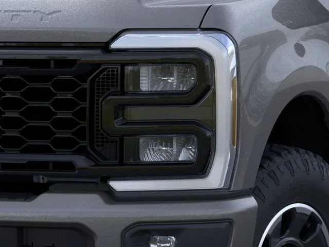 New 2026 Carbonized Gray Metallic Ford XLT image 18