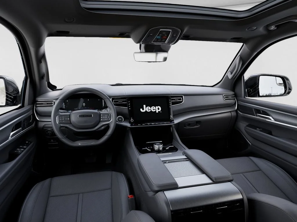 New 2026 Steel Blue Exterior Paint Jeep Limited Reserve image 14