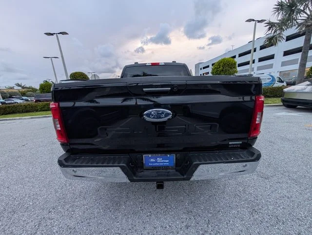 2023 Ford F-150 XLT - Photo 11