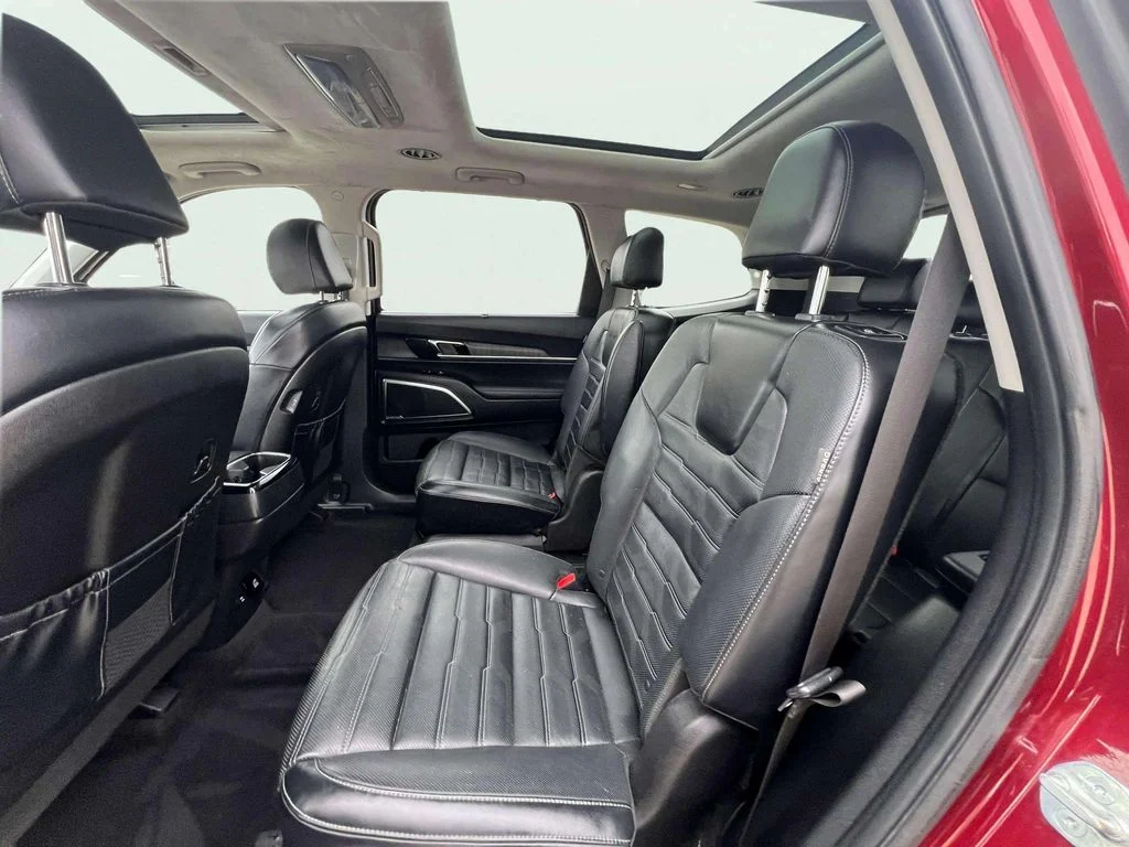 Used 2023 Red Kia SX image 21