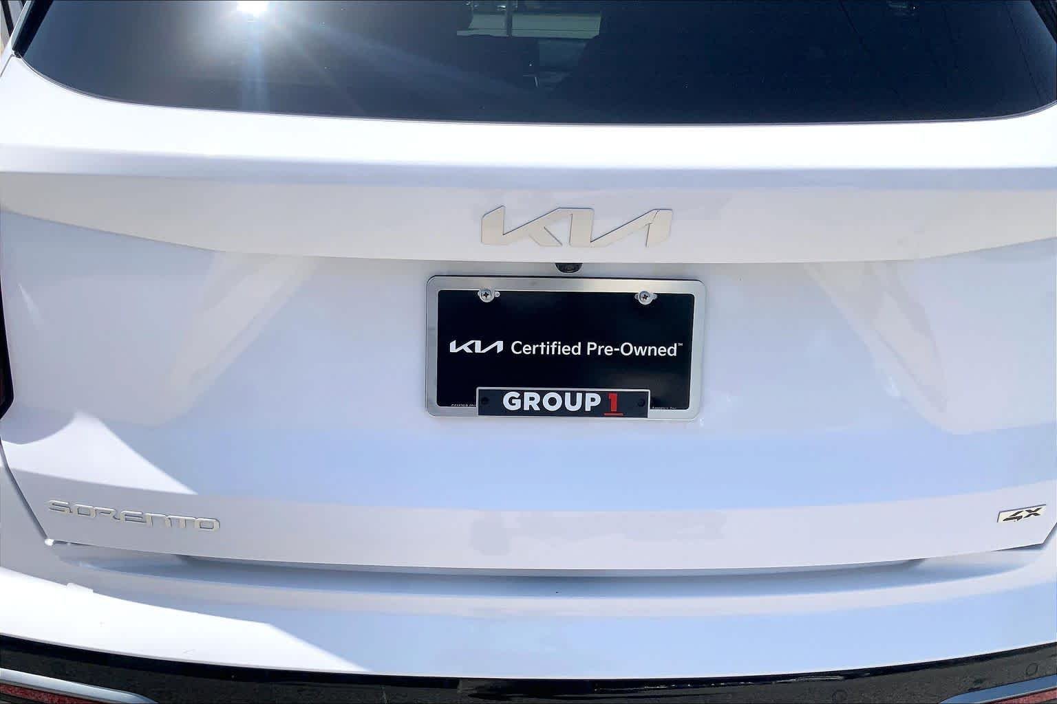 Certified Used 2023 Glacial White Pearl Kia SX image 30