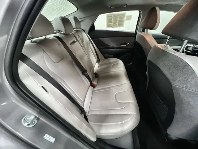 Certified Used 2024  Hyundai Limited image 28