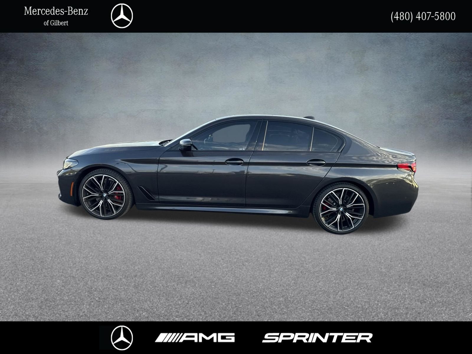 Used 2023 Gray BMW 530i image 3