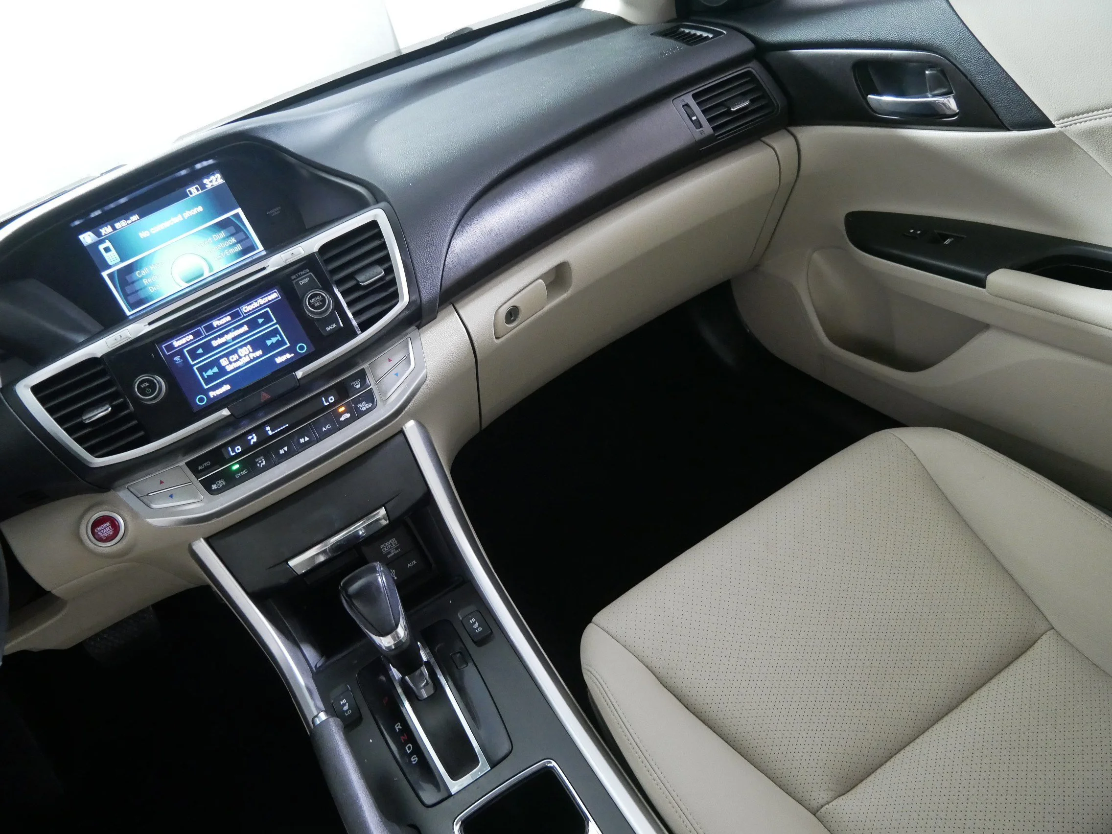 Used 2014 White Orchid Pearl Honda EX-L image 11