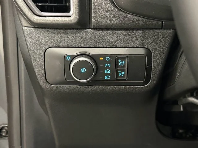 Used 2026 Gray Ford Outer Banks image 11