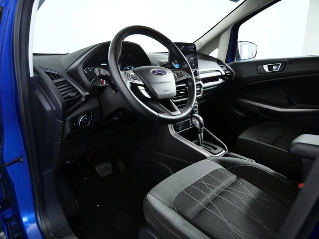 Used 2019 Blue Ford SE image 15