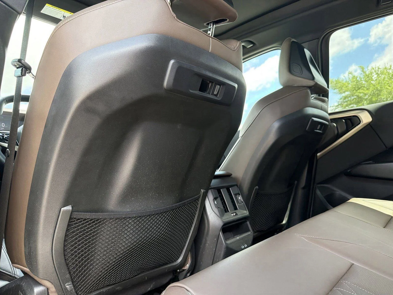 Certified Used 2025 Skyscraper Grey Metallic BMW 30 xDrive image 19