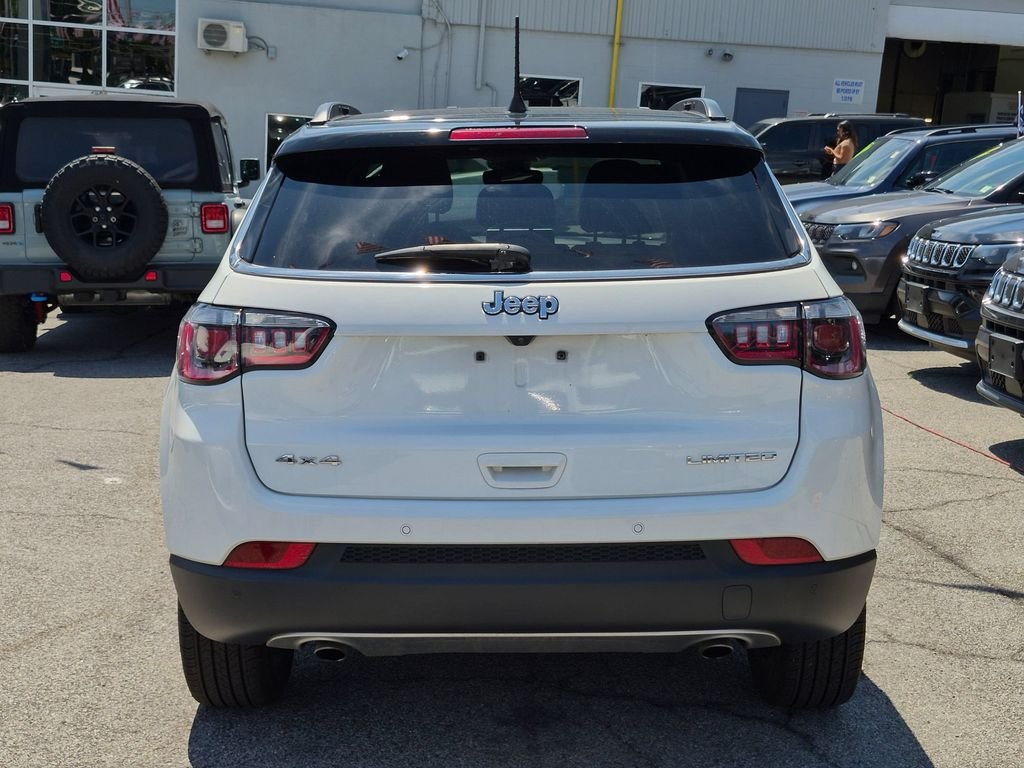 Used 2023 White Jeep Limited image 7