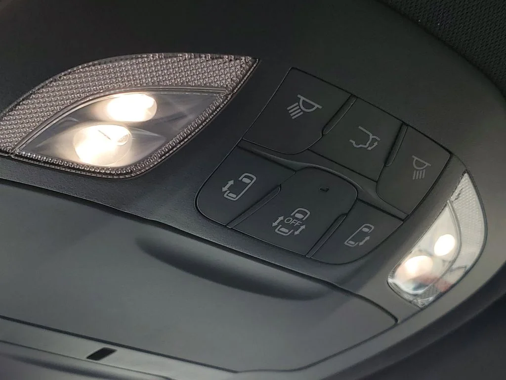 2026 Chrysler Pacifica Select - Photo 24