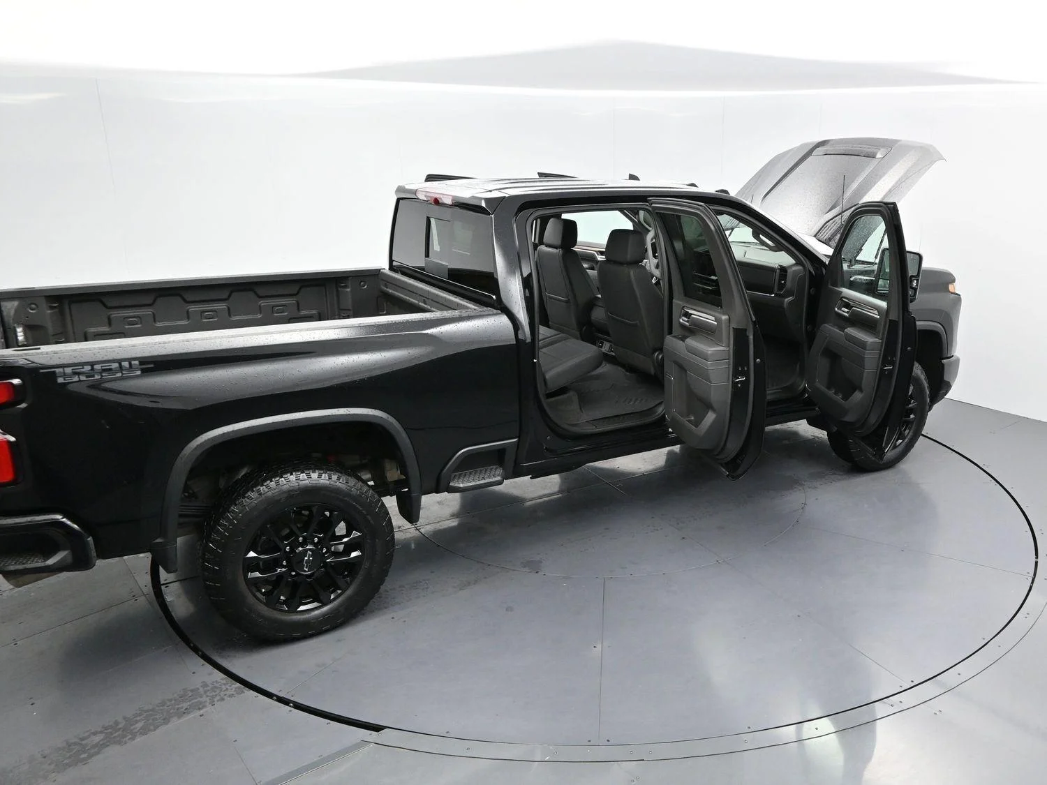Used 2026 Black Chevrolet LT image 39