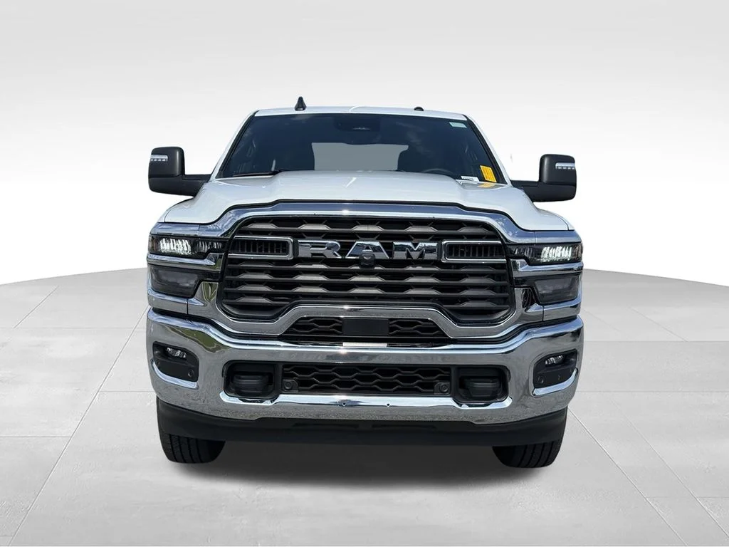 Used 2026 White Ram Big Horn image 24