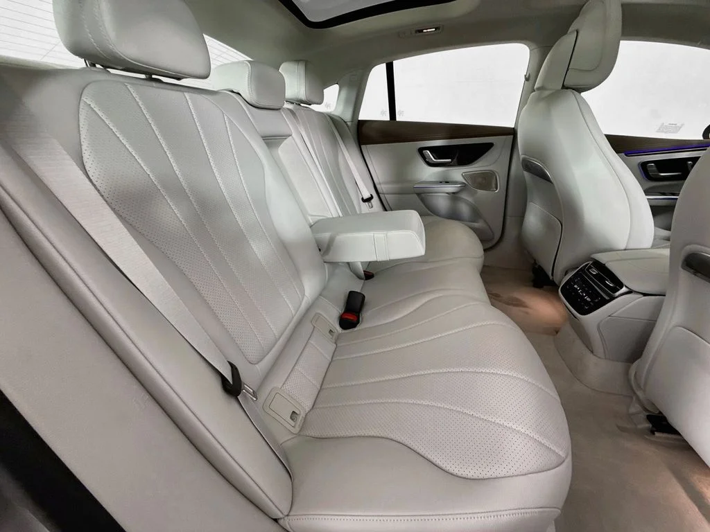 Used 2024 Gray Mercedes-Benz 350 Sedan image 28