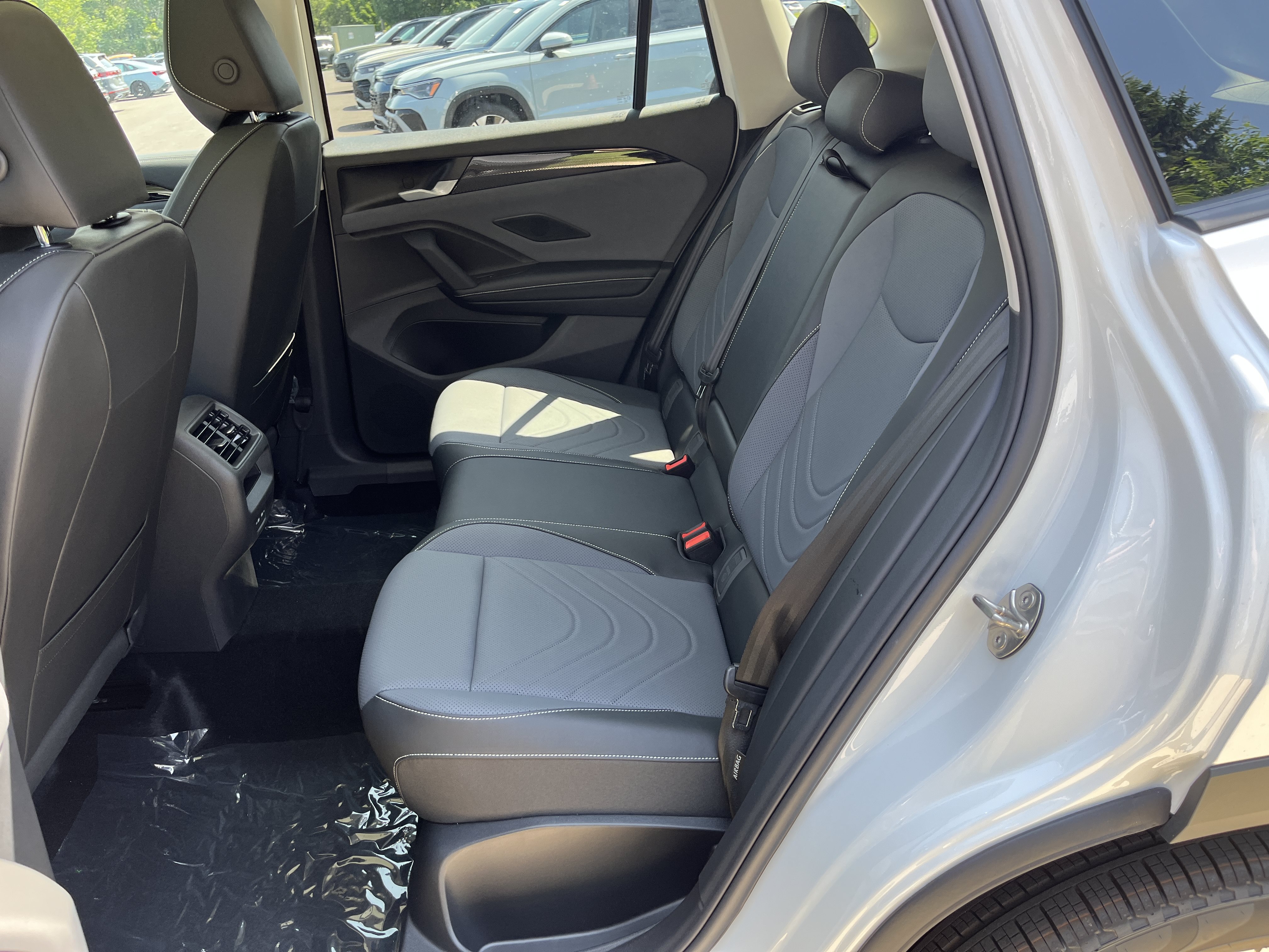 New 2026 White Volkswagen SE image 21