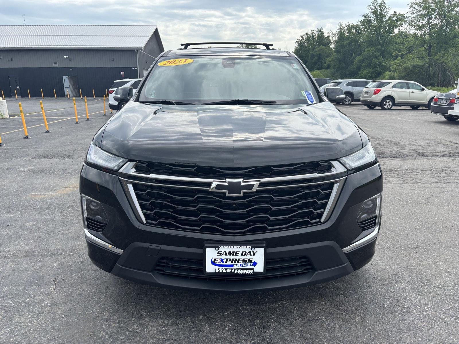 Used 2023 Black Metallic Chevrolet Premier image 2
