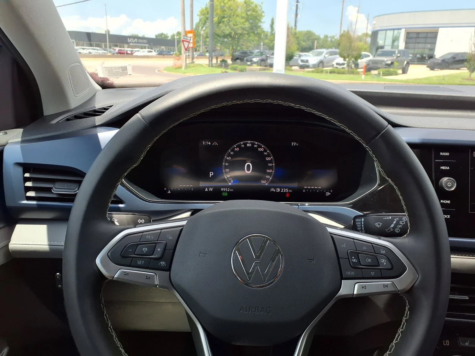 Used 2024 Cornflower Blue Volkswagen SE image 17