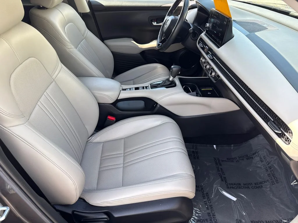 Used 2024 Gray Honda EX-L image 13