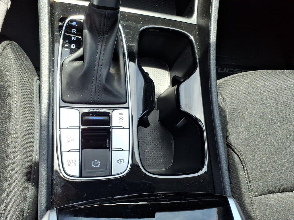 New 2026 Silver Hyundai SEL FWD image 24