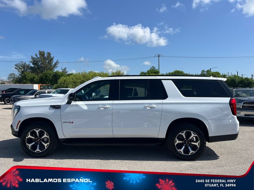 New 2026 Summit White GMC AT4 image 4