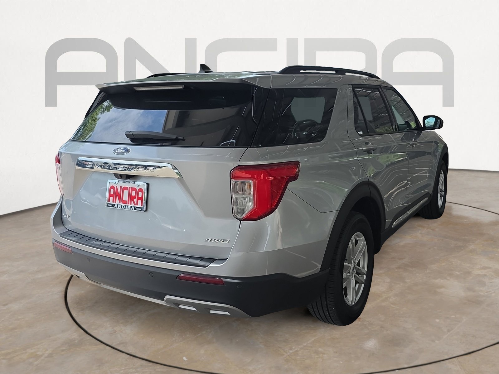 Used 2023 Silver Metallic Ford XLT image 7