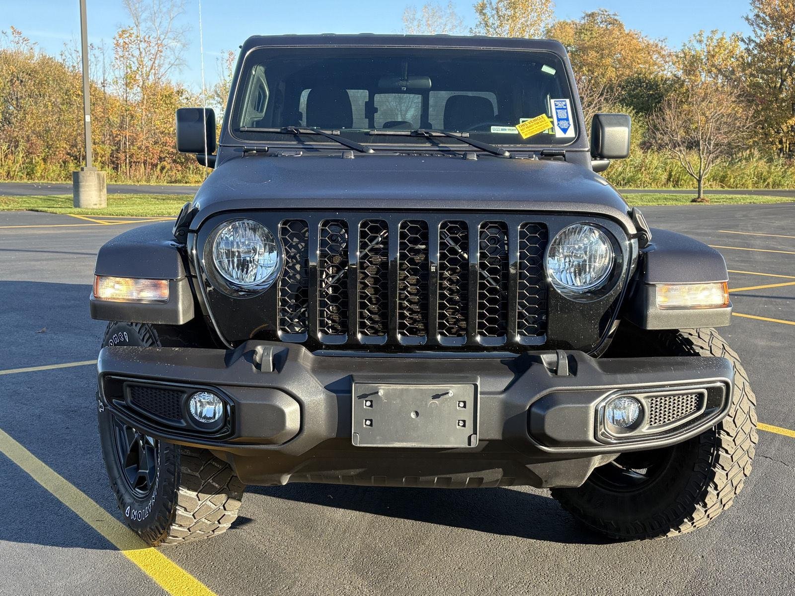Used 2021 Granite Crystal Metallic Clearcoat Jeep Willys image 4