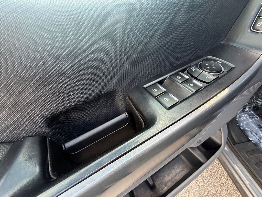 Used 2023 Gray Ford XLT image 11