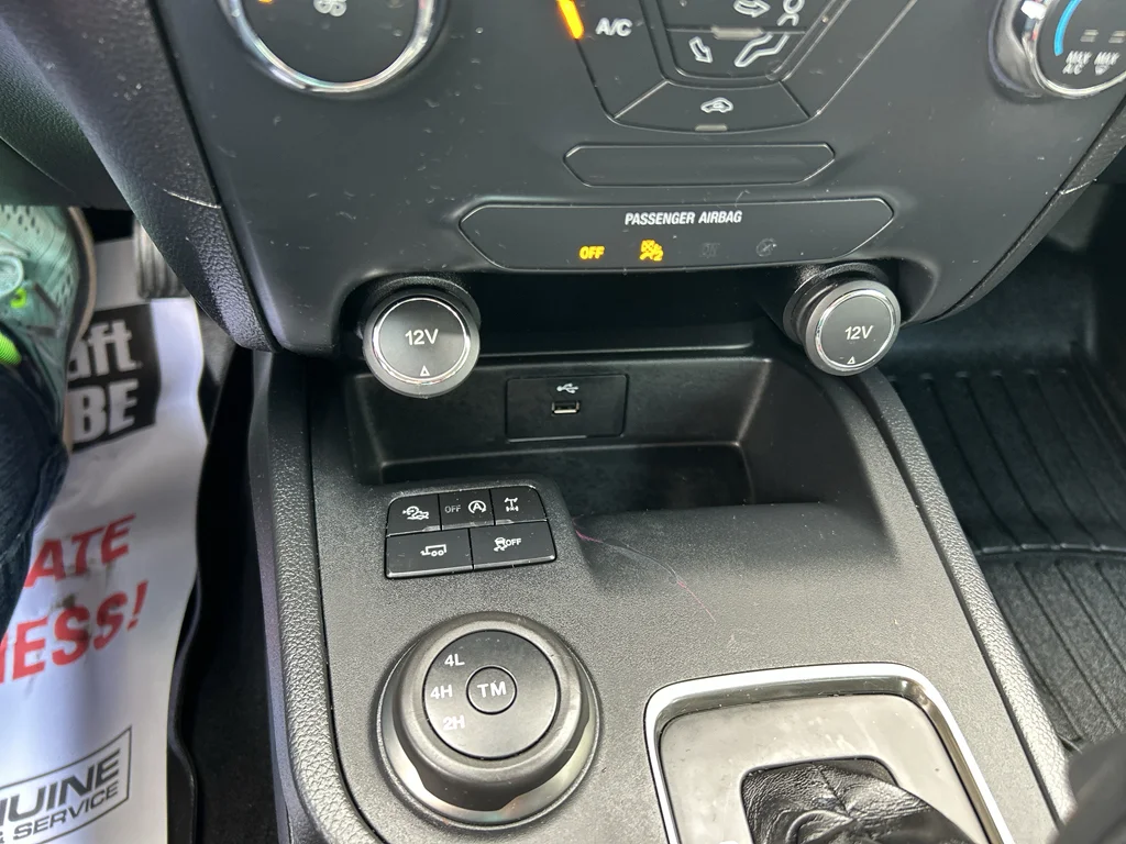 Certified Used 2020 Oxford White Ford XL image 15