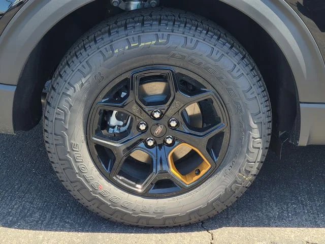 New 2026 Agate Black Metallic Ford Tremor image 5