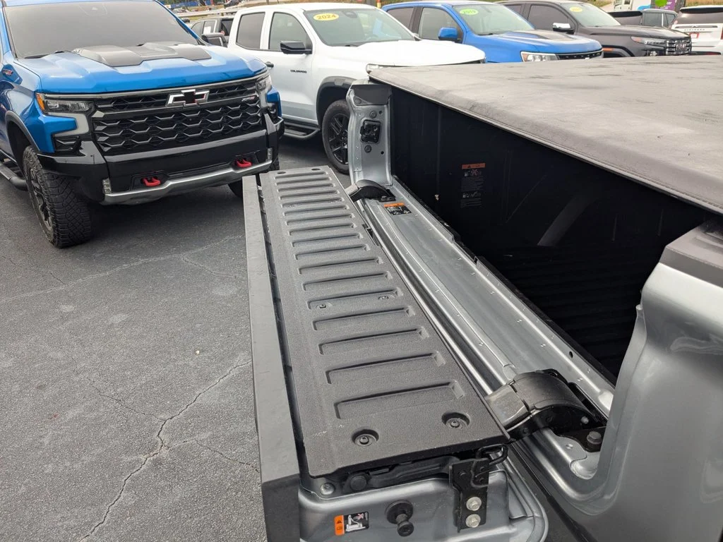 Used 2024 Sterling Metallic GMC Denali image 26
