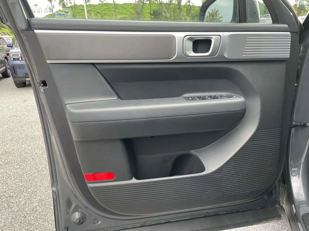 Used 2026 Ecotronic Gray Hyundai SE image 5
