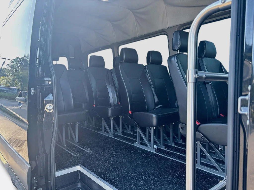 Used 2017 Black Mercedes-Benz Cab Chassis 144 WB image 17
