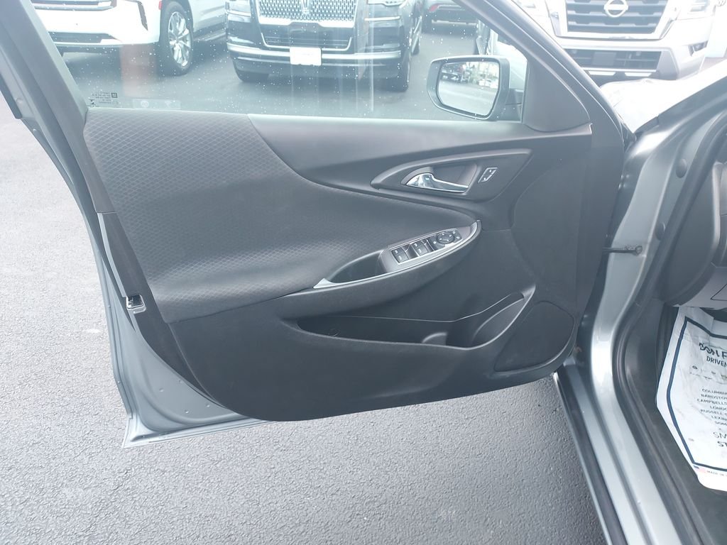 Used 2024 Gray Chevrolet RS image 12