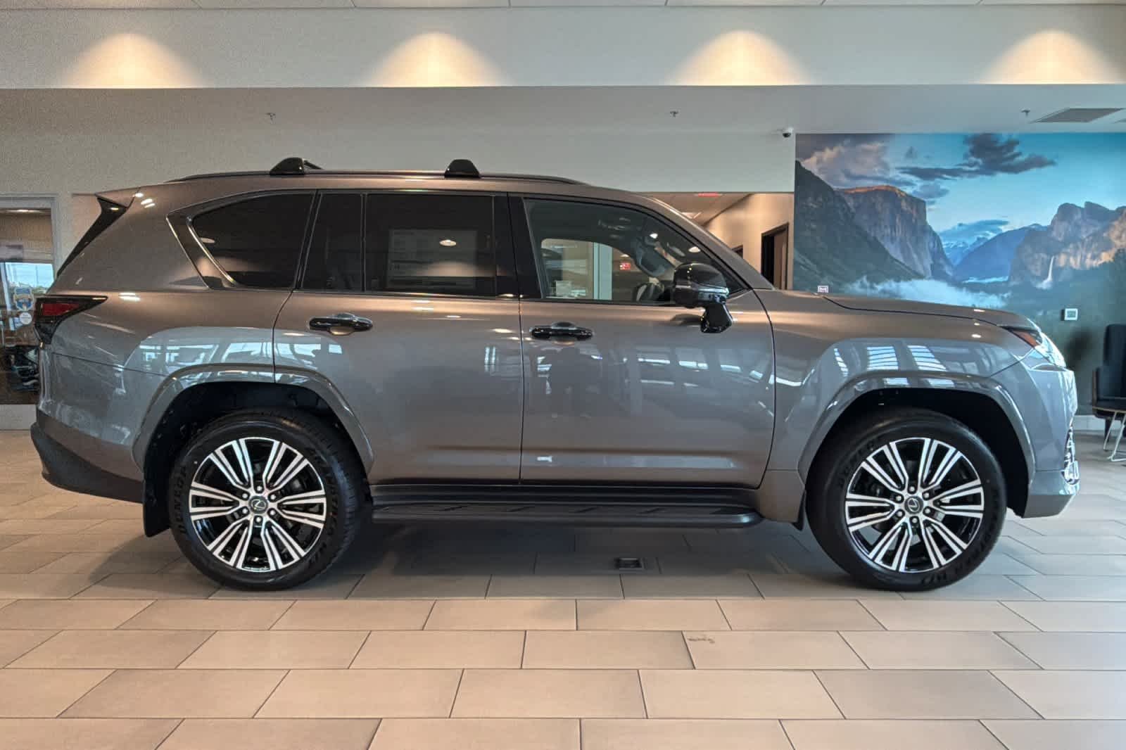 2026 Lexus LX 600 Luxury - Photo 6