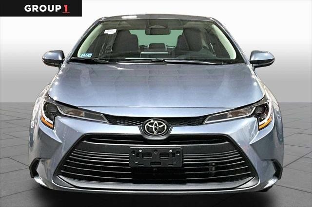 Certified Used 2025 CELESTITE GRAY ME. Toyota  image 4