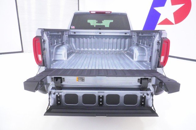 2026 GMC Sierra 1500 SLT - Photo 8