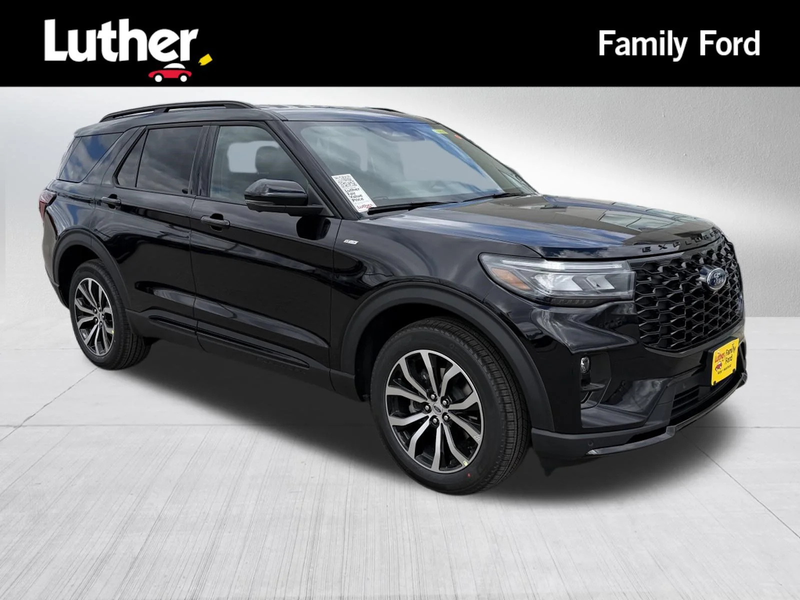 2026 Ford Explorer ST-LINE 4WD's photo