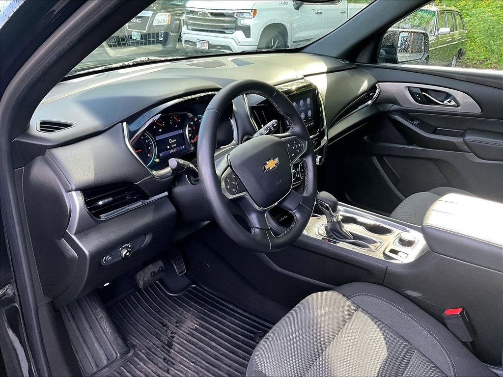 Used 2023 Black Chevrolet LT image 8