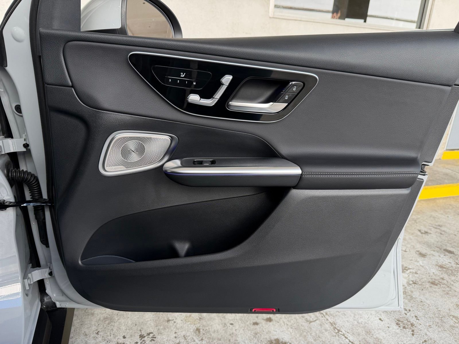 New 2026 MANUFAKTUR Alpine Grey Mercedes-Benz GLC 300 image 20