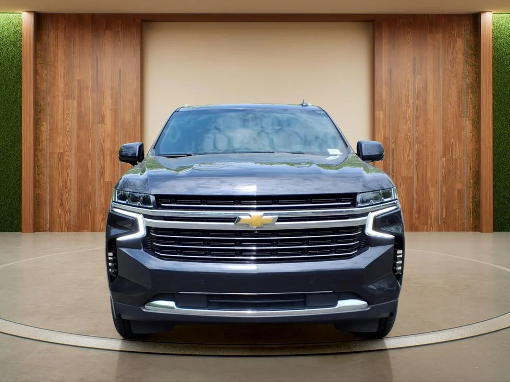 Used 2022 Gray Chevrolet LT image 2