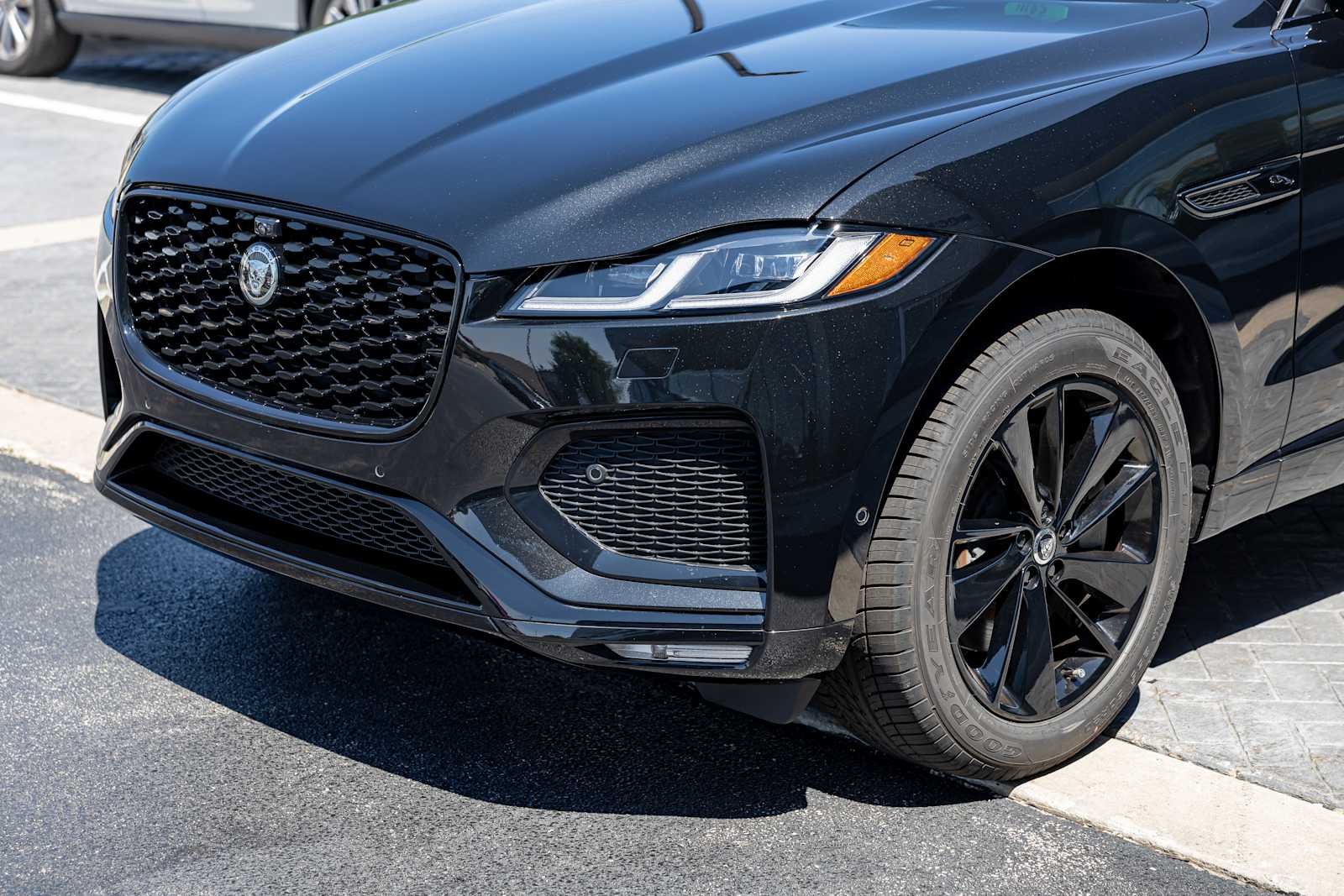 2026 Jaguar F-Pace R-Dynamic S - Photo 40