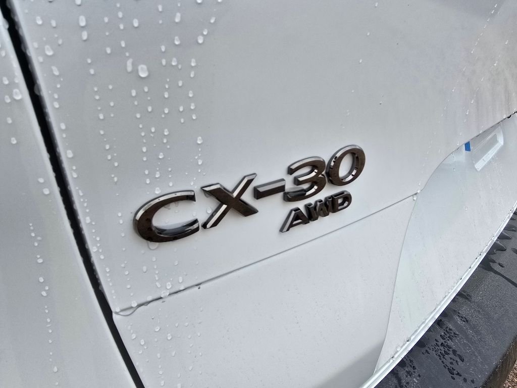 Used 2026 Snowflake White Pearl Mica Mazda 2.5 S Aire Edition image 9