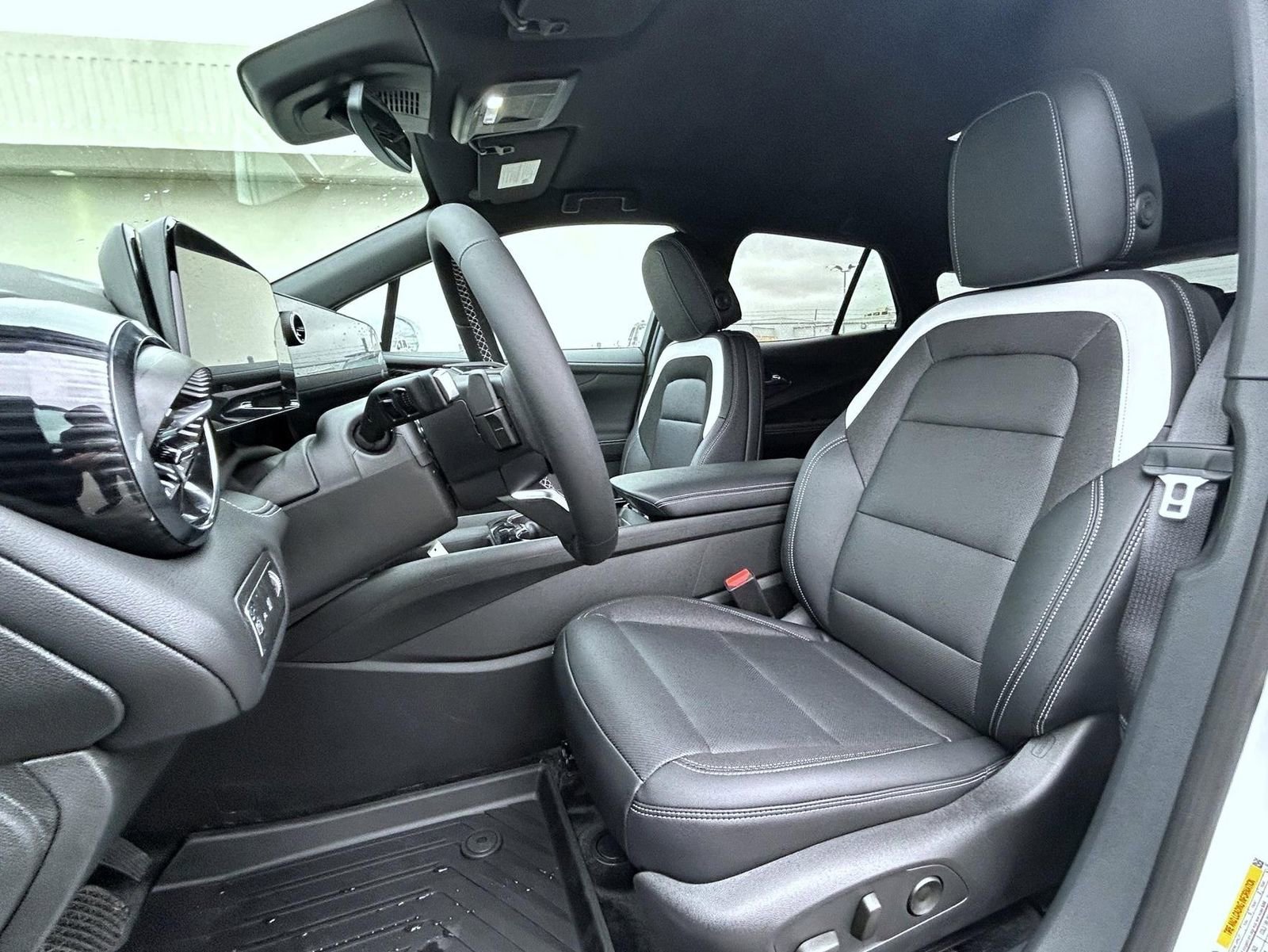 2026 Chevrolet Blazer EV LT - Photo 10