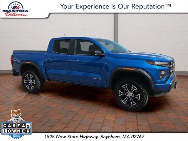 2023 GMC Canyon 4WD AT4 Crew Cab Short Box's photo