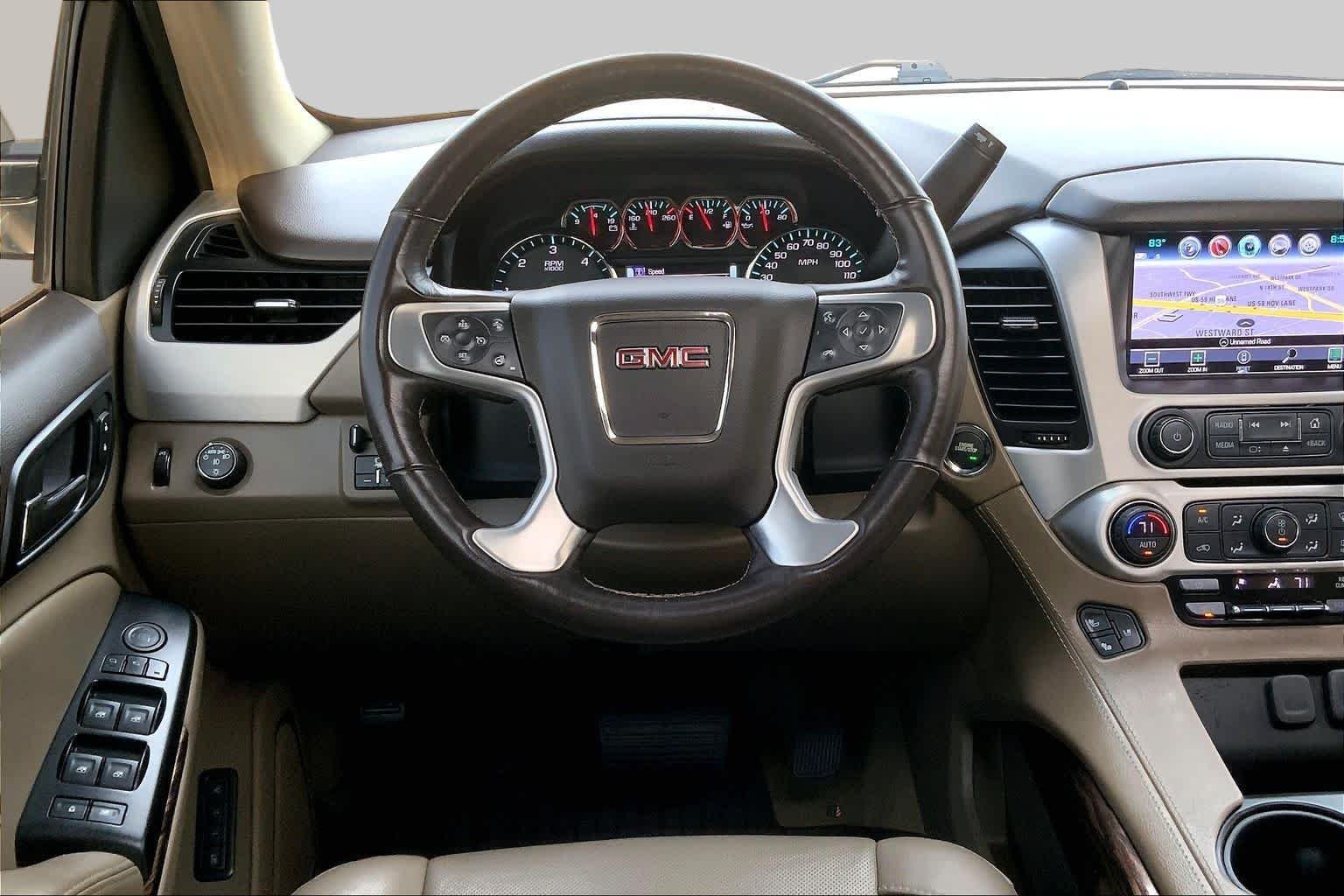 Used 2018 White Frost Tricoat GMC SLT image 6