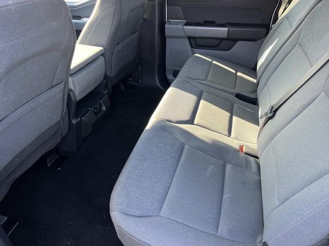Used 2024 White Ford XLT image 17