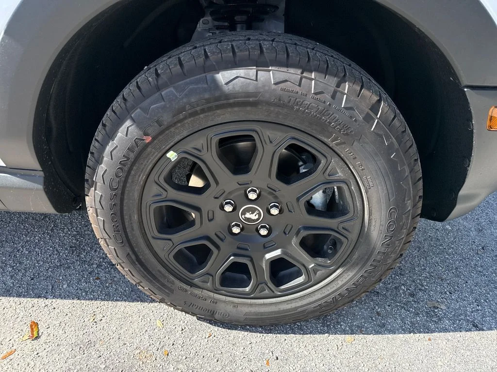 New 2025 White Ford Badlands image 12